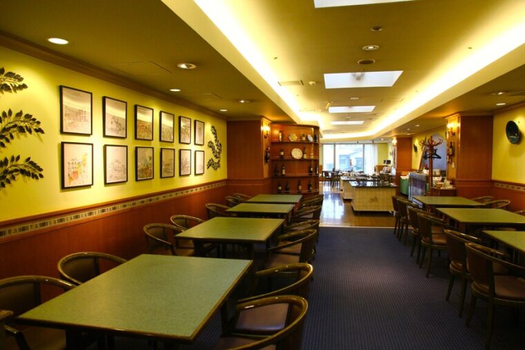 【リストランテ ポルトファーロ 新潟店】新潟市中央区東大通1-11-25 ホテルサンルート新潟2F　tel.025-246-6161