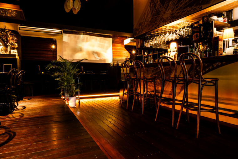 【Bistro Jin】新潟市中央区東大通2-3-25 山長ビル 1F　tel.025-248-6833