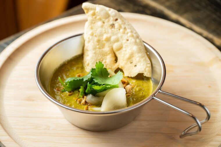 『佐渡牡蠣カレー』（450円）