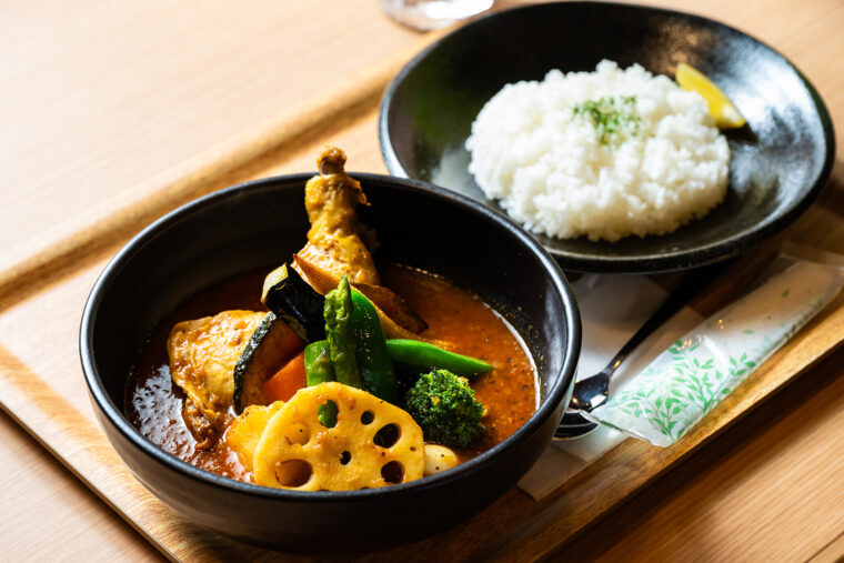 『チキン野菜カリー』（1,600円）