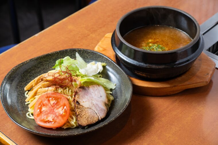 『あつあつカレーつけ麺』（990円）