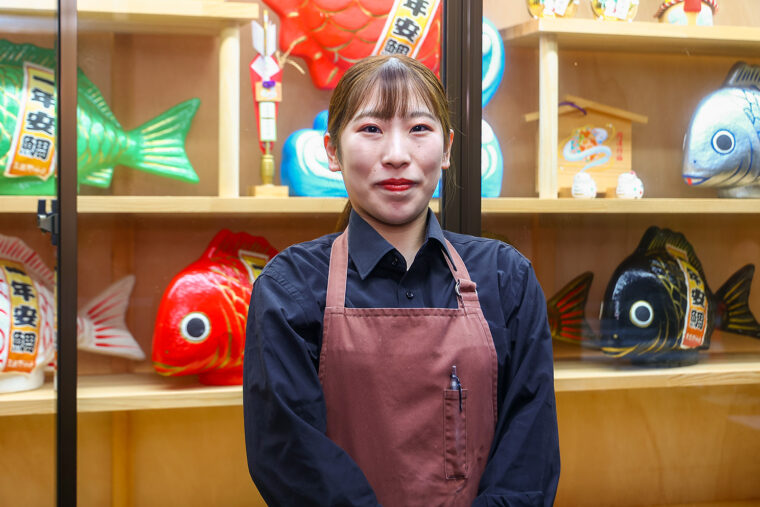 「縁起担ぎのお土産として一度に50個のご注文をお受けすることも。皆さんに幸運が訪れますように！」