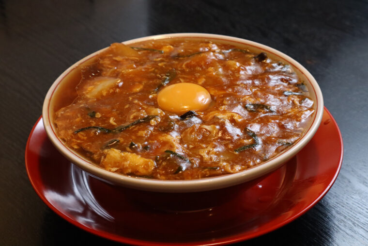 『ジャンホルあん×醤油ラーメン』（950円）