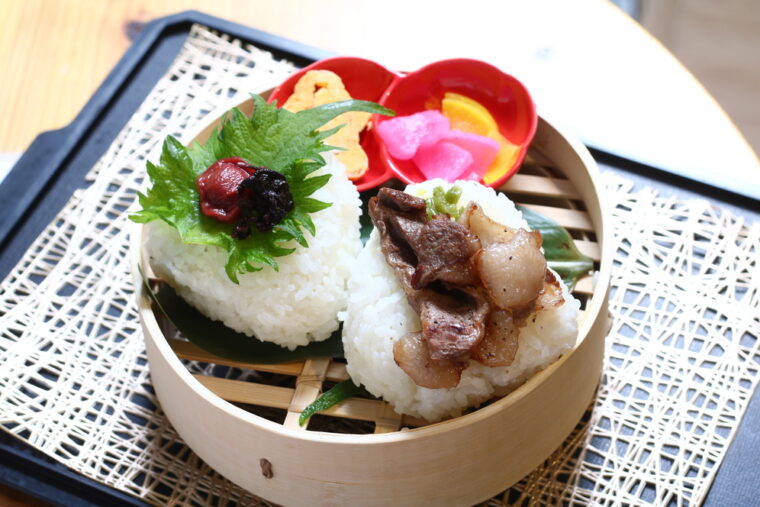 『おむすび』（1個270円〜）