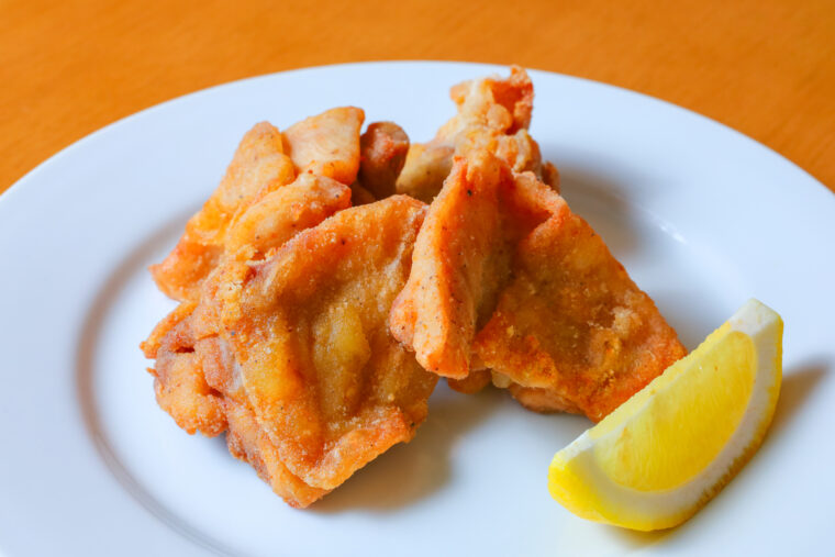『ますちゃん鶏からあげ』（730円）