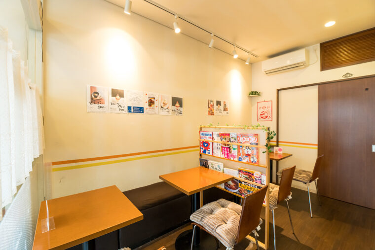 ひとりでもくつろげる店内の雰囲気が魅力