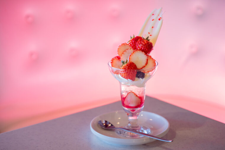 『夜苺パフェ』（1,300円）