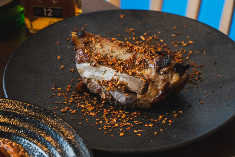 『毛沢東スペアリブ』（1,672円）