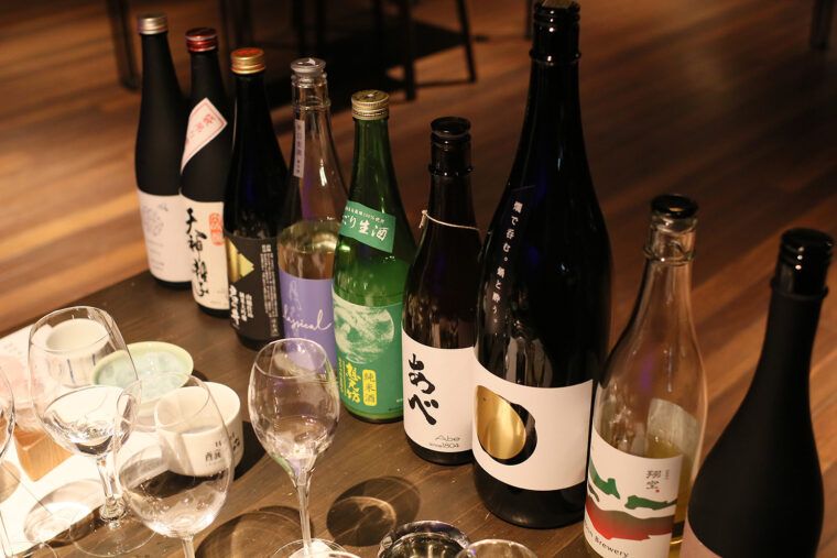 新潟地酒9種が楽しめる『のんべえプラン』もある