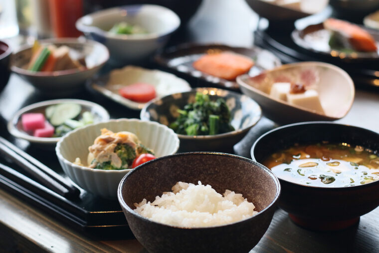 おかずの種類が豊富な朝ごはん