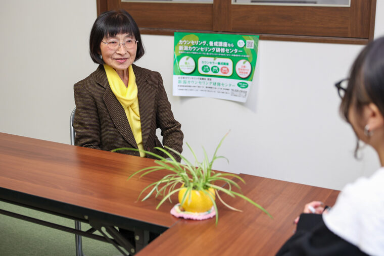 個人カウンセリングのほか、継続的に学べる『入門コース』（4回6,000円） も用意する