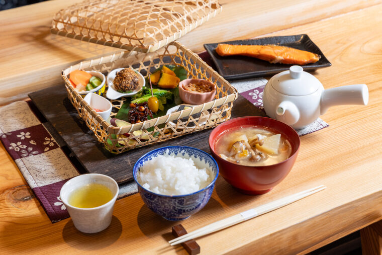 要予約で提供する朝食（3,500円）