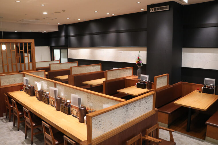 お店はイオン新潟東の1F