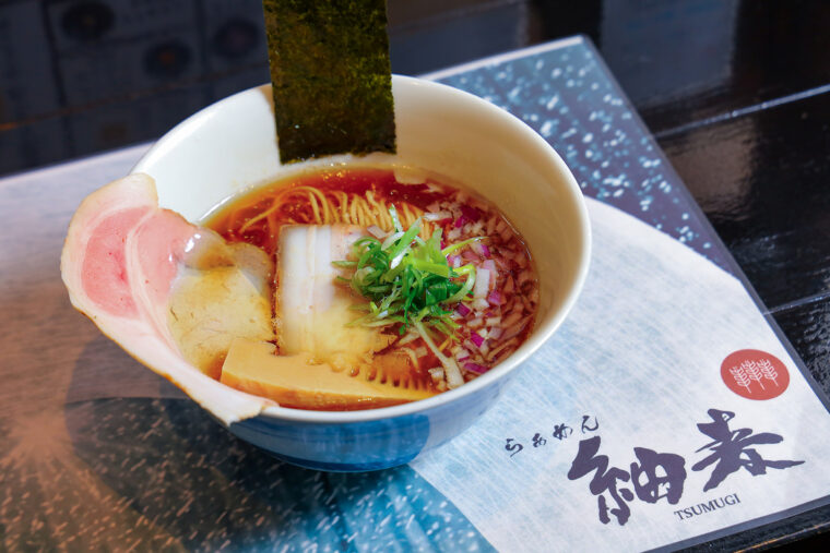 『淡麗醤油らぁめん』（940円）