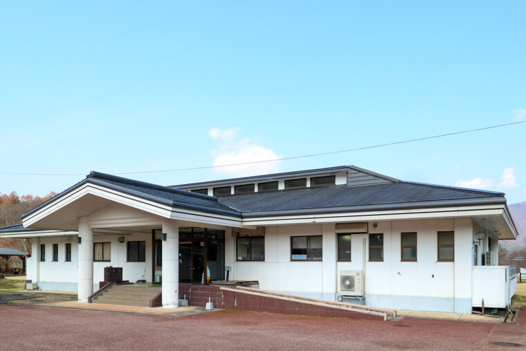 食堂フォレレ外観