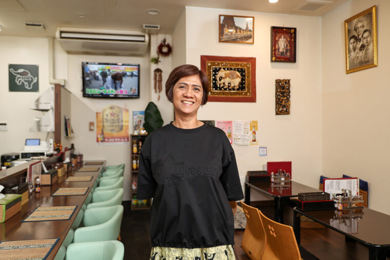 タイ出身の明るいママさんが迎えてくれます