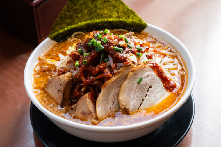『バス盛りレッド』（1,300円）
