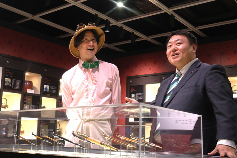 燕市産業史料館に展示されている煙管は、燕市以外で作られているところは全国にもほとんどないとか。時代劇の制作スタッフから発注が来ることも多いんだって