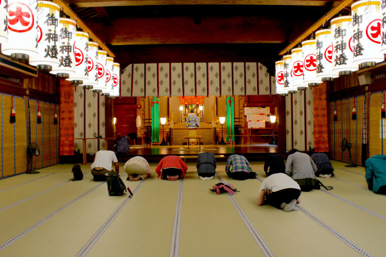 国の繁栄、家内安全などを祈念する『御日供祭』