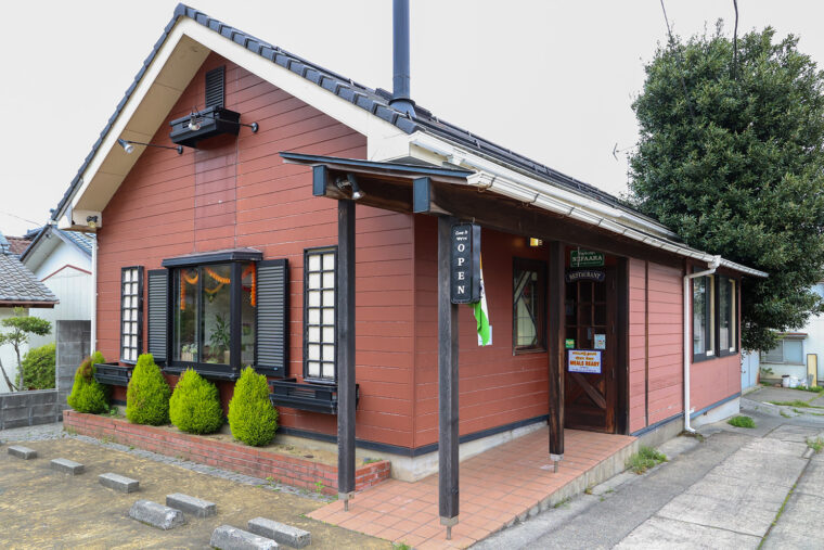岩室温泉街にあることから外国人旅行客も来店するそう