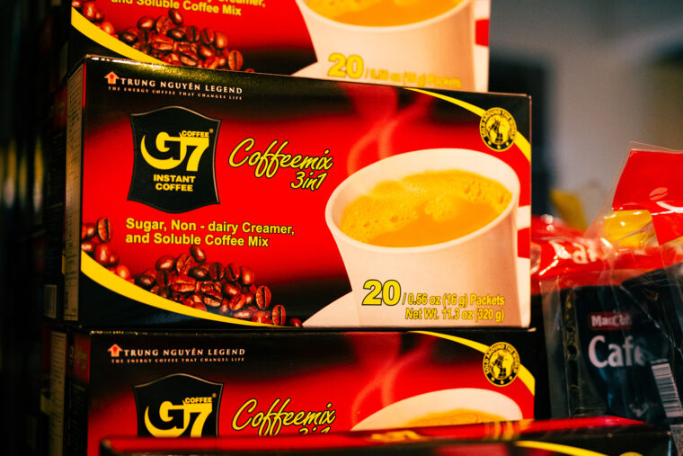 『G7 ミルクコーヒー』（598円～）。濃厚でコク深い味わいが特徴のベトナムコーヒー
