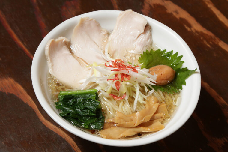 『冷やし塩らーめん〜昆布水仕立て〜』（1,300円）