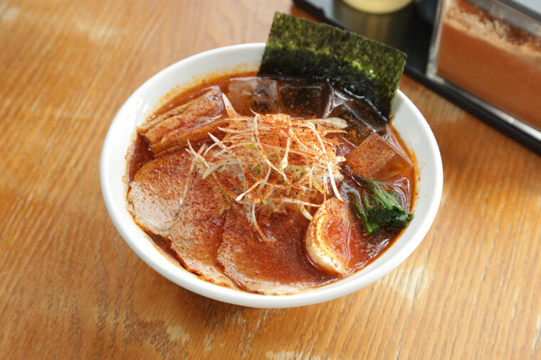 『冷オロチ』（1,040円）