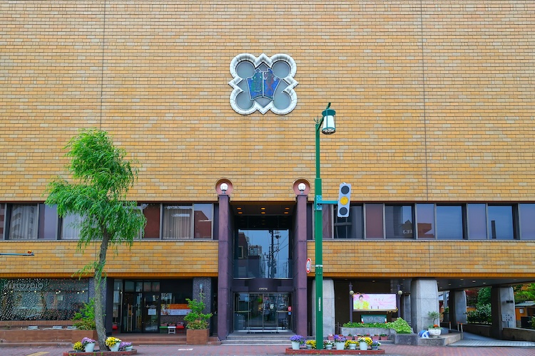 【ホテルイタリア軒】新潟市中央区西堀通七番町1574　☎︎025-224-5111