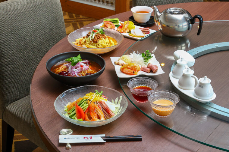 手前から『海鮮五目冷麺』『冷やし麻辣麺』『冷やし担々麺』（全て1,800円）