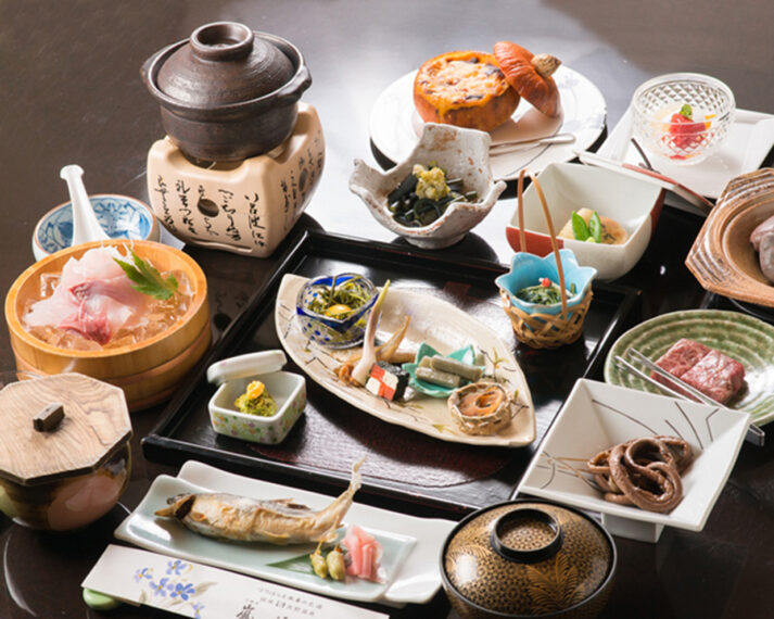 地元食材を使い、湧き水で調理する料理はいずれも滋味深いものばかり