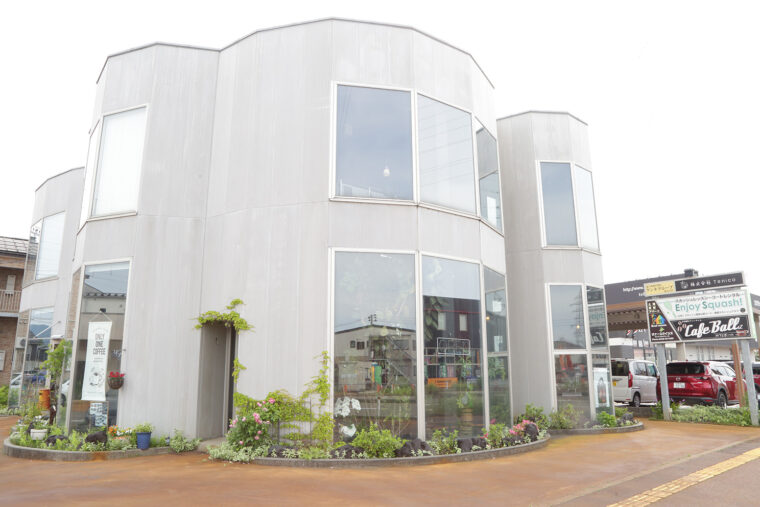 Cafe ballz外観