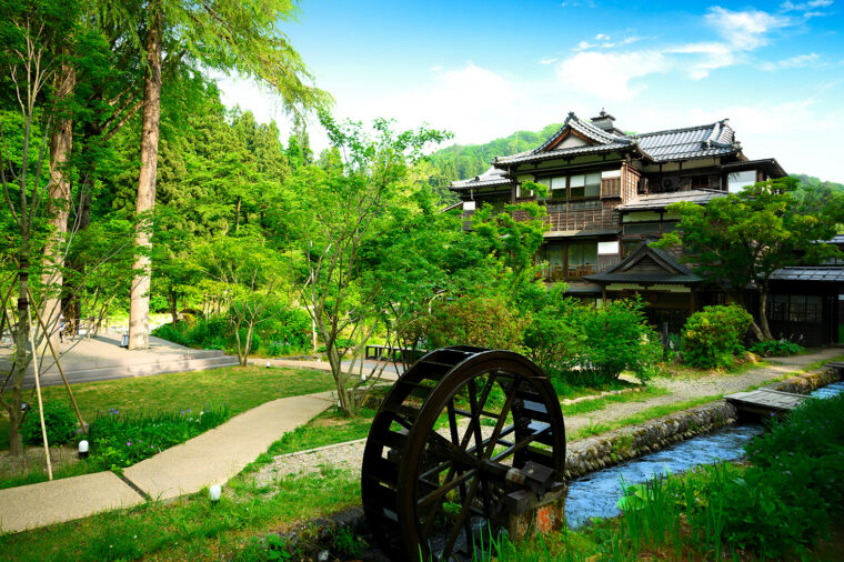 里山で約100年前に創業
