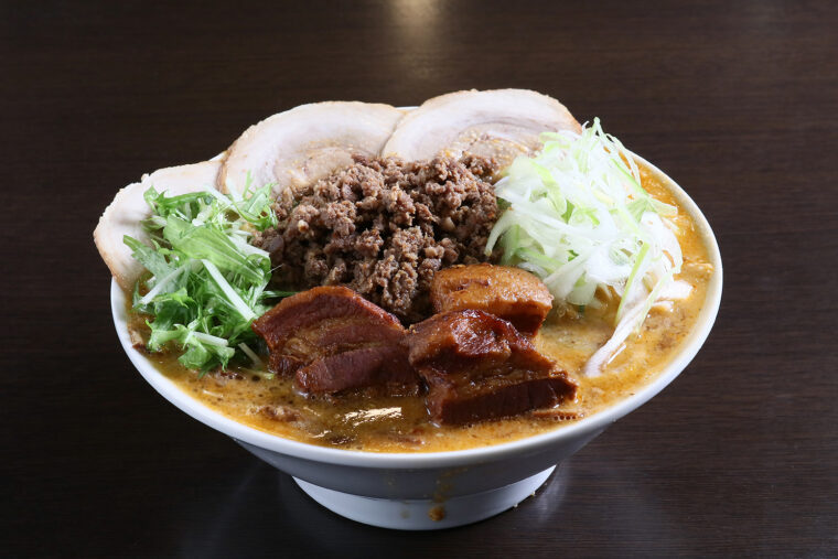 『肉担々麺』（1,560円）