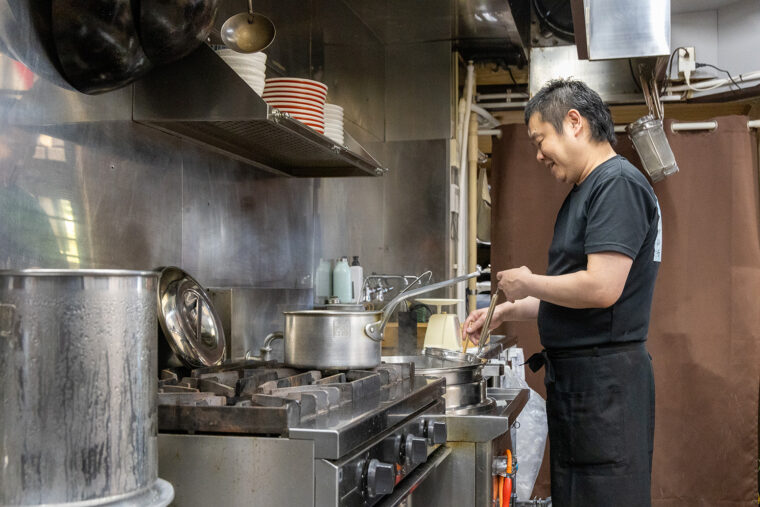店主の鈴木さん