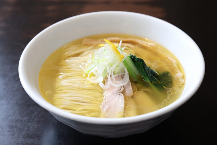 麺の風 祥気のスタンダードラーメン『しおそば』（1,050円）