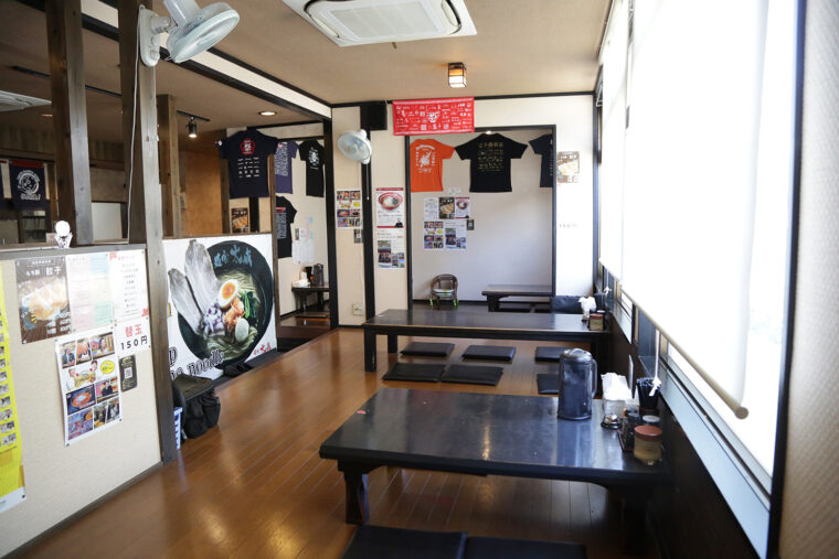 麺家太威 店内