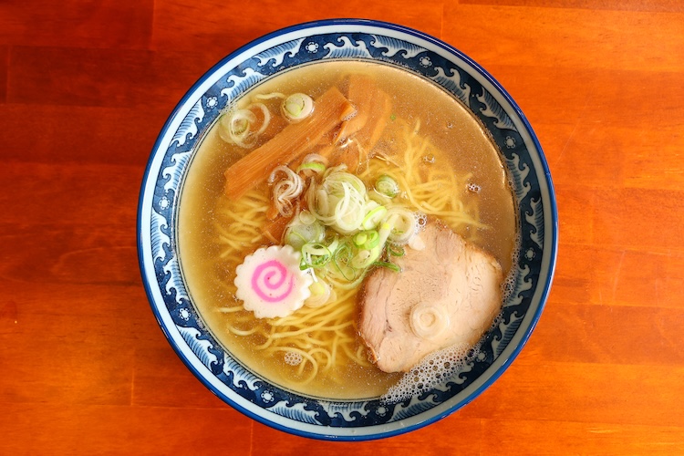 『正油らぁめん』（単品800円）