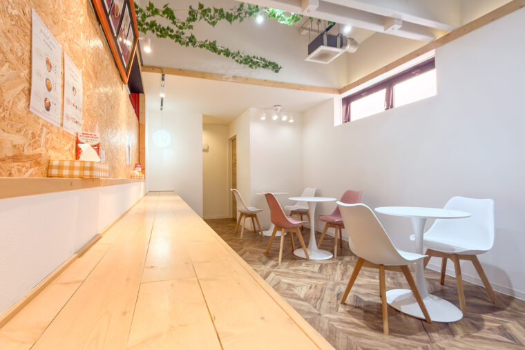 アサイー工房 新潟駅南店 店内