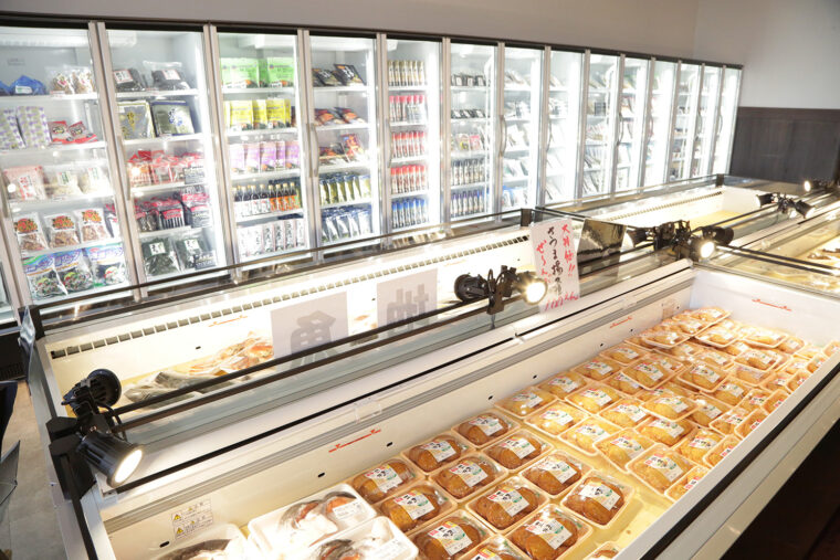 海苔や醤油といった加工品も扱う充実のラインナップ