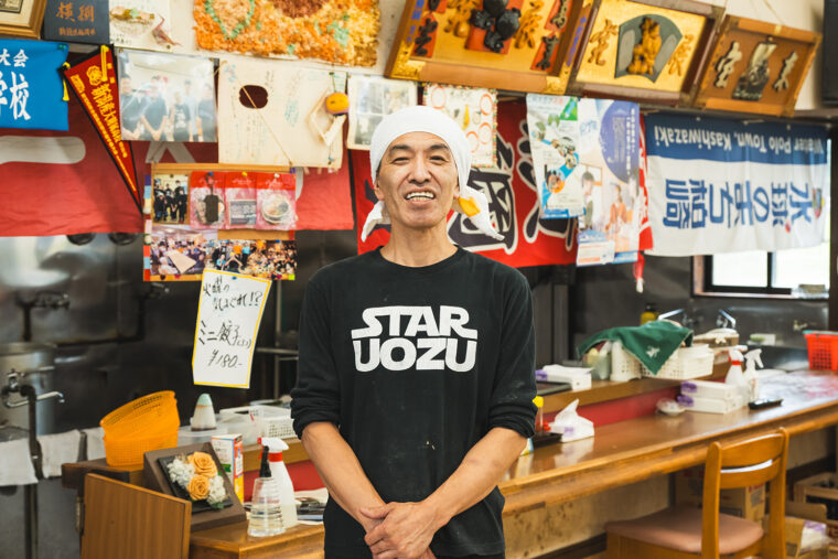 「お店の看板はラーメンと温かいスタッフたち。これからも変わらず、お待ちしています」と店主・髙橋一幸さん