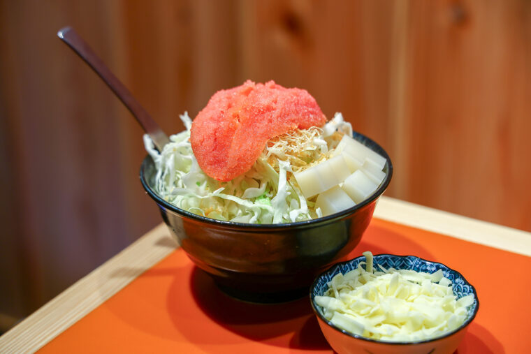 『明太子もち』（丼1,958 円、茶碗1,023 円）